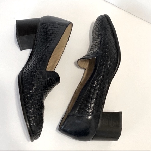 ROBERTO CAPUCCI Black Leather Designer Heels!!! Made in Italy 🇮🇹 - Picture 5 of 9